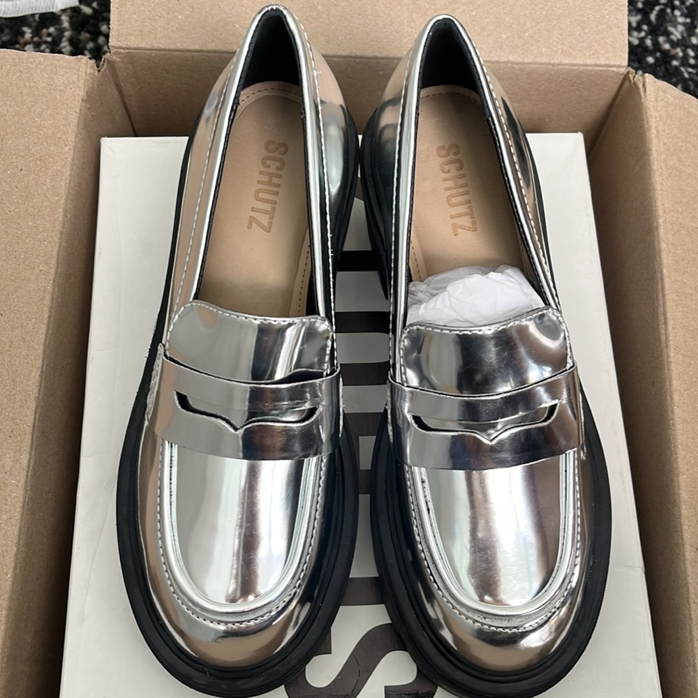 NWT SCHUTZ Viola tractor loafers